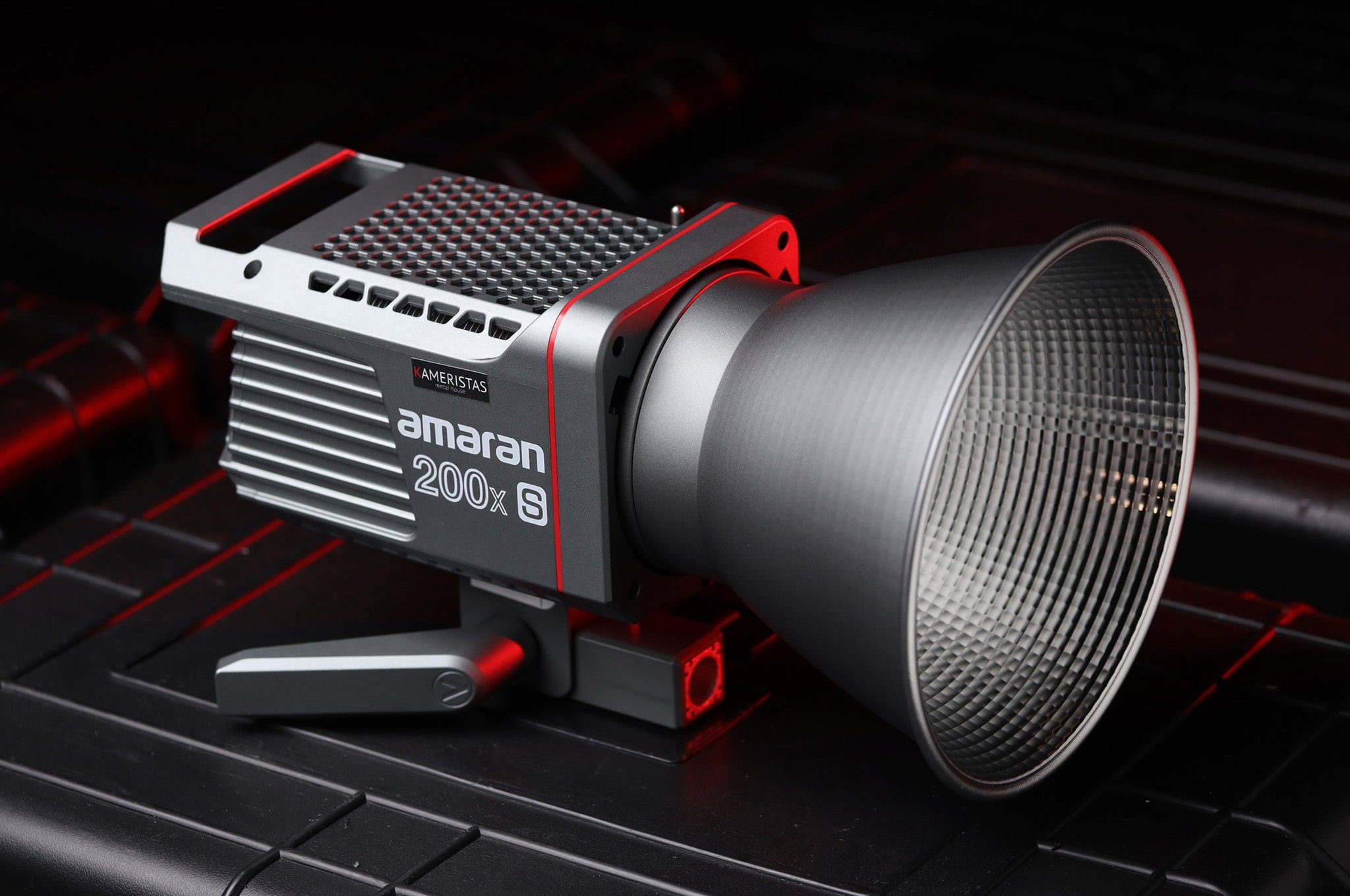 Aputure Amaran 200X S Bi-color LED lempa (nuoma) – Kameristas