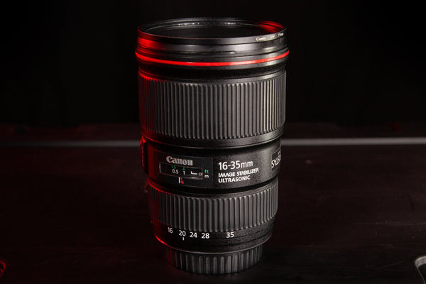 Canon 16-35mm f/4L USM IS Stabilizer EF-mount objektyvo nuoma Vilnius Lens equipment rental Lithuania