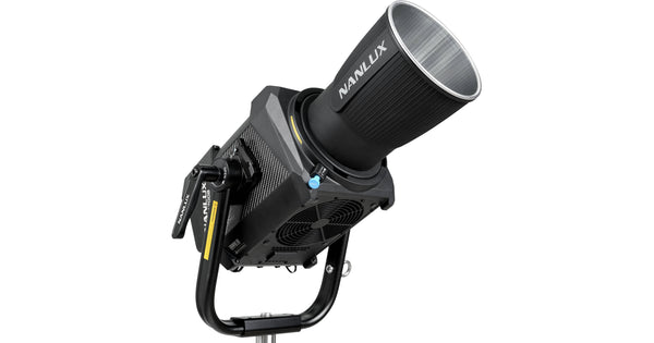 Nanlux Evoke 1200B Spot Light
