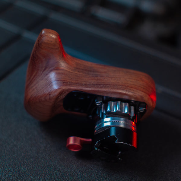 SmallRig Right-Side Wooden Grip with ARRI Rosette (nuoma)